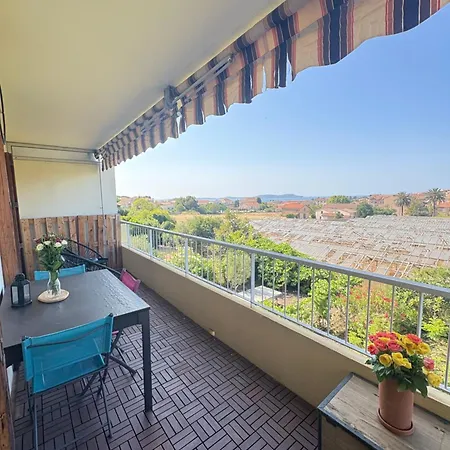 Apartamento Superbe T3 Refait A Neuf Avec Vue Carqueiranne