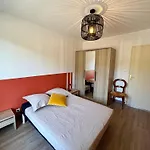 Superbe T3 Refait A Neuf Avec Vue Apartment Carqueiranne